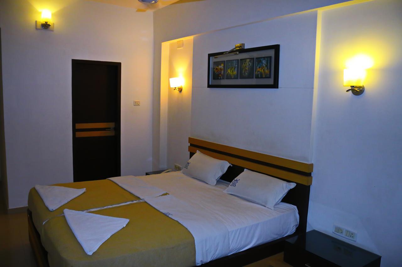 Hotel Sivaranjani Erode Exterior foto