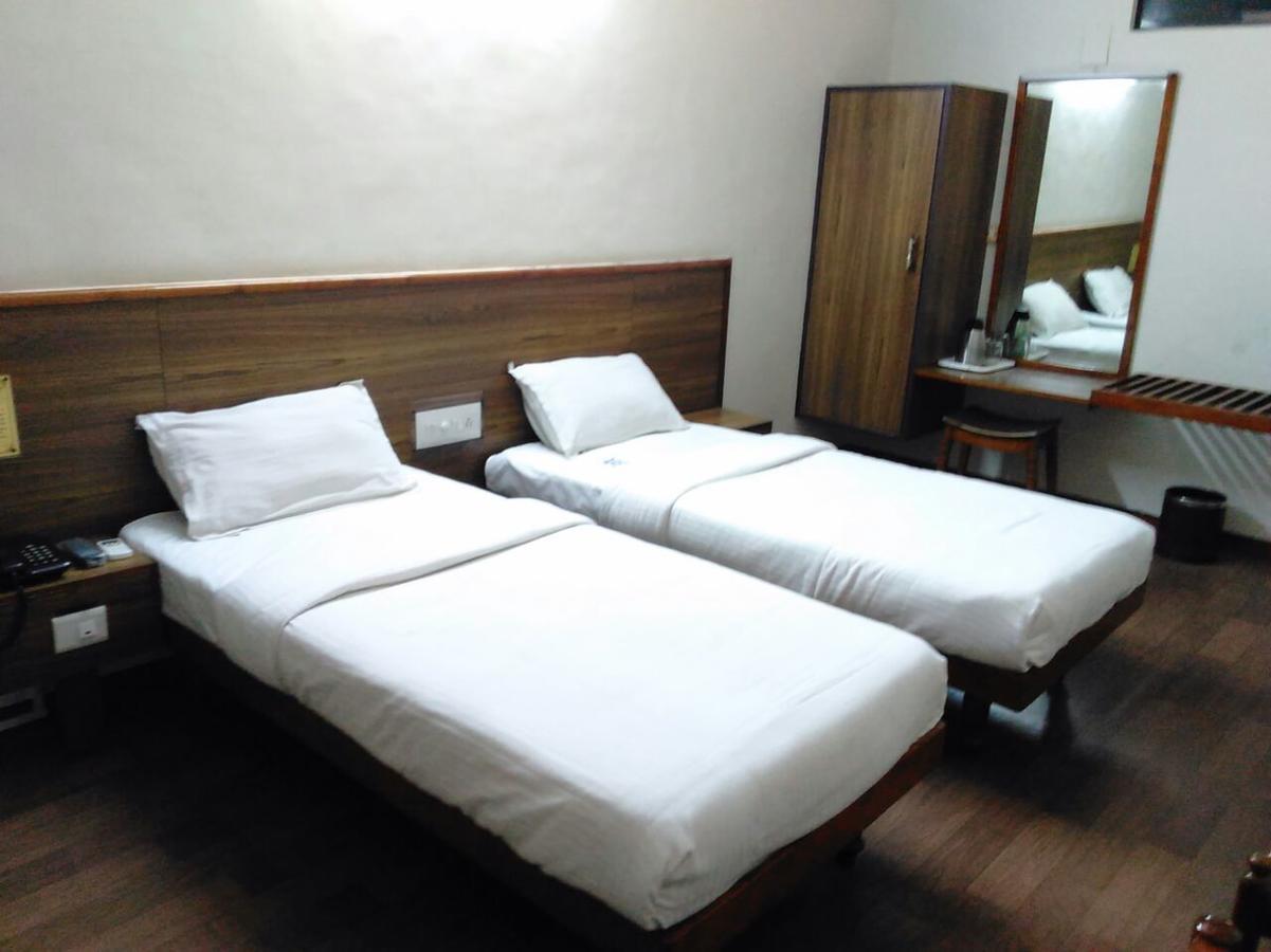 Hotel Sivaranjani Erode Exterior foto